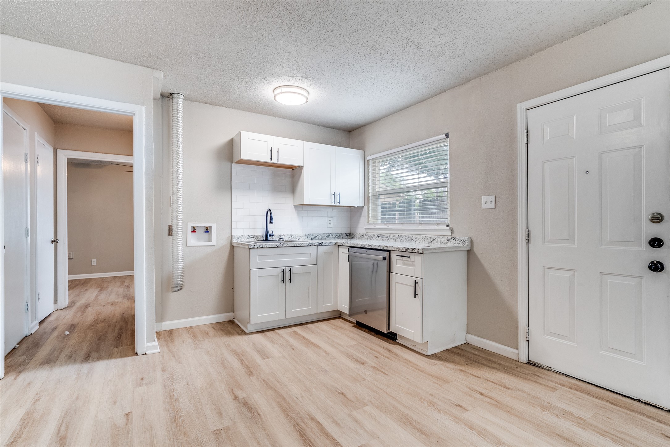 3301 Willing Avenue Fort Worth TX 76110