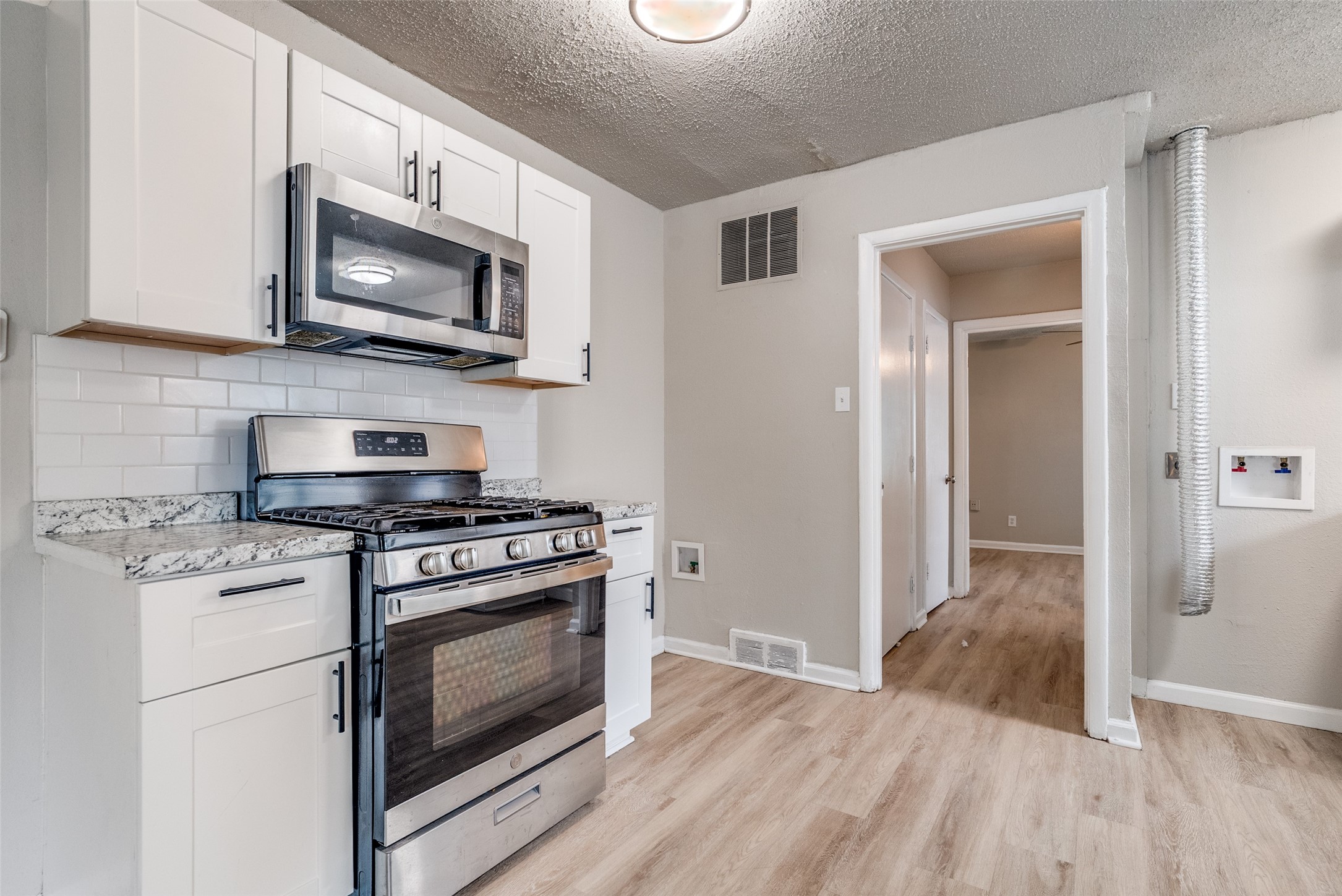3301 Willing Avenue Fort Worth TX 76110