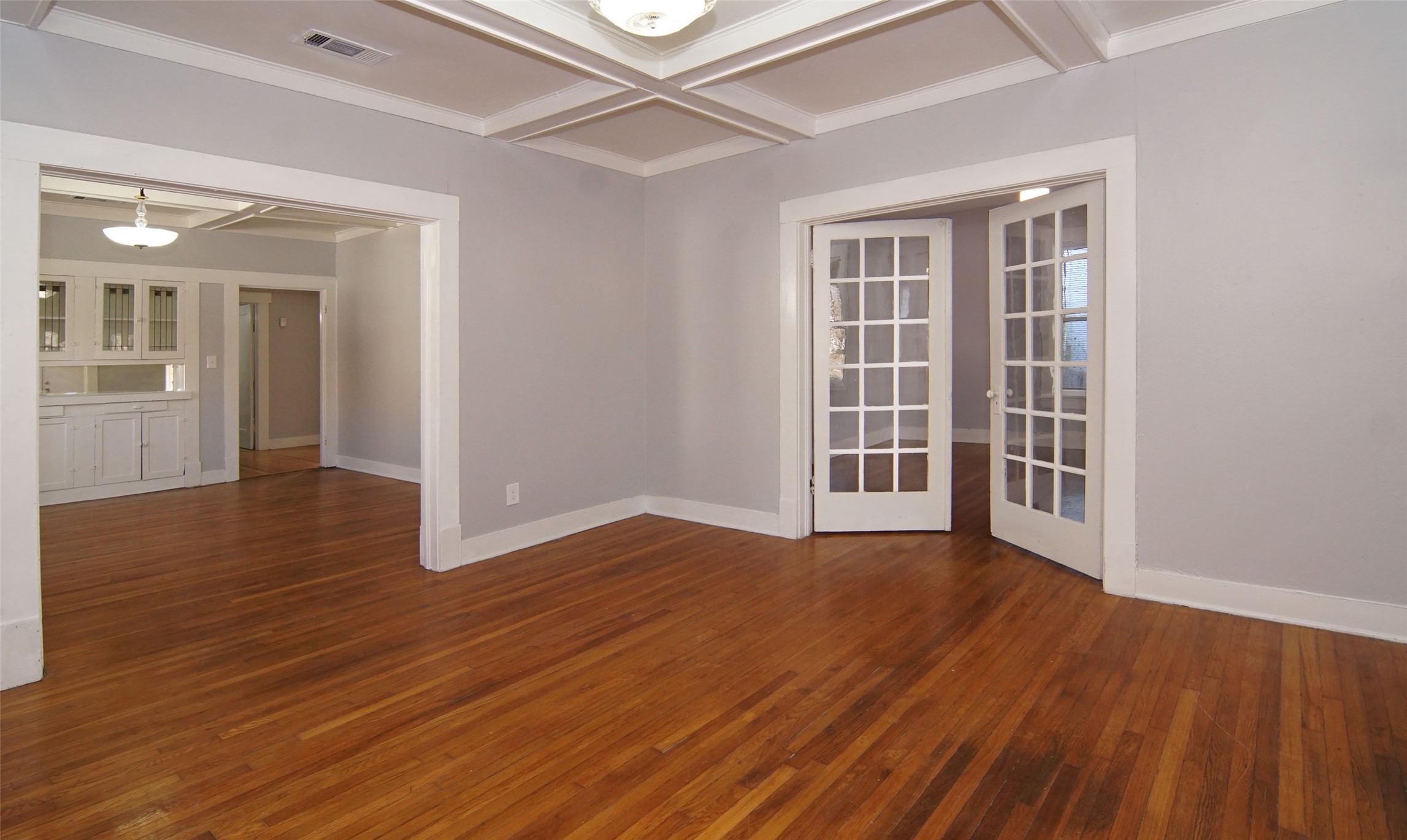 2121 Fairmount Avenue Fort Worth TX 76110
