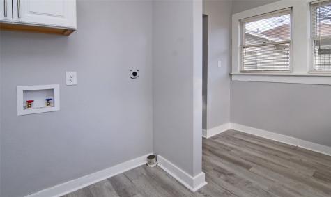 2121 Fairmount Avenue Fort Worth TX 76110