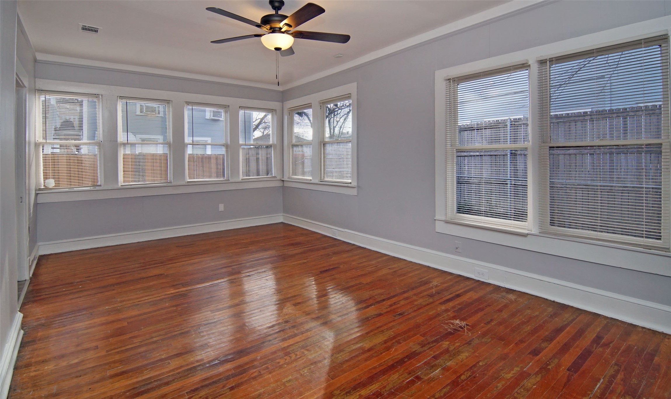 2121 Fairmount Avenue Fort Worth TX 76110