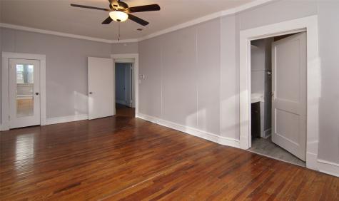 2121 Fairmount Avenue Fort Worth TX 76110