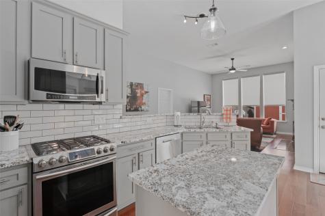 2729 Vista Bluff Boulevard Lewisville TX 75067