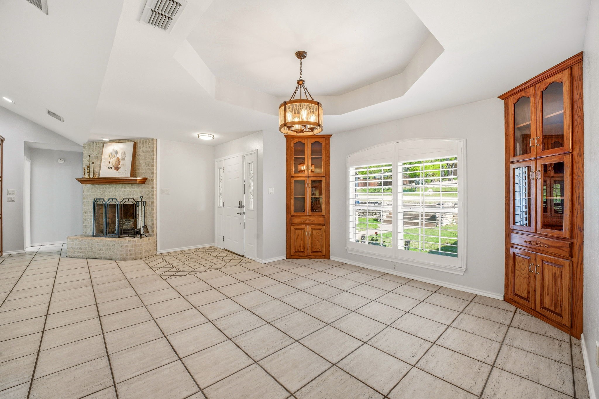 2700 Solar Court Granbury TX 76049