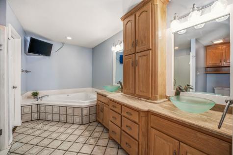 2700 Solar Court Granbury TX 76049