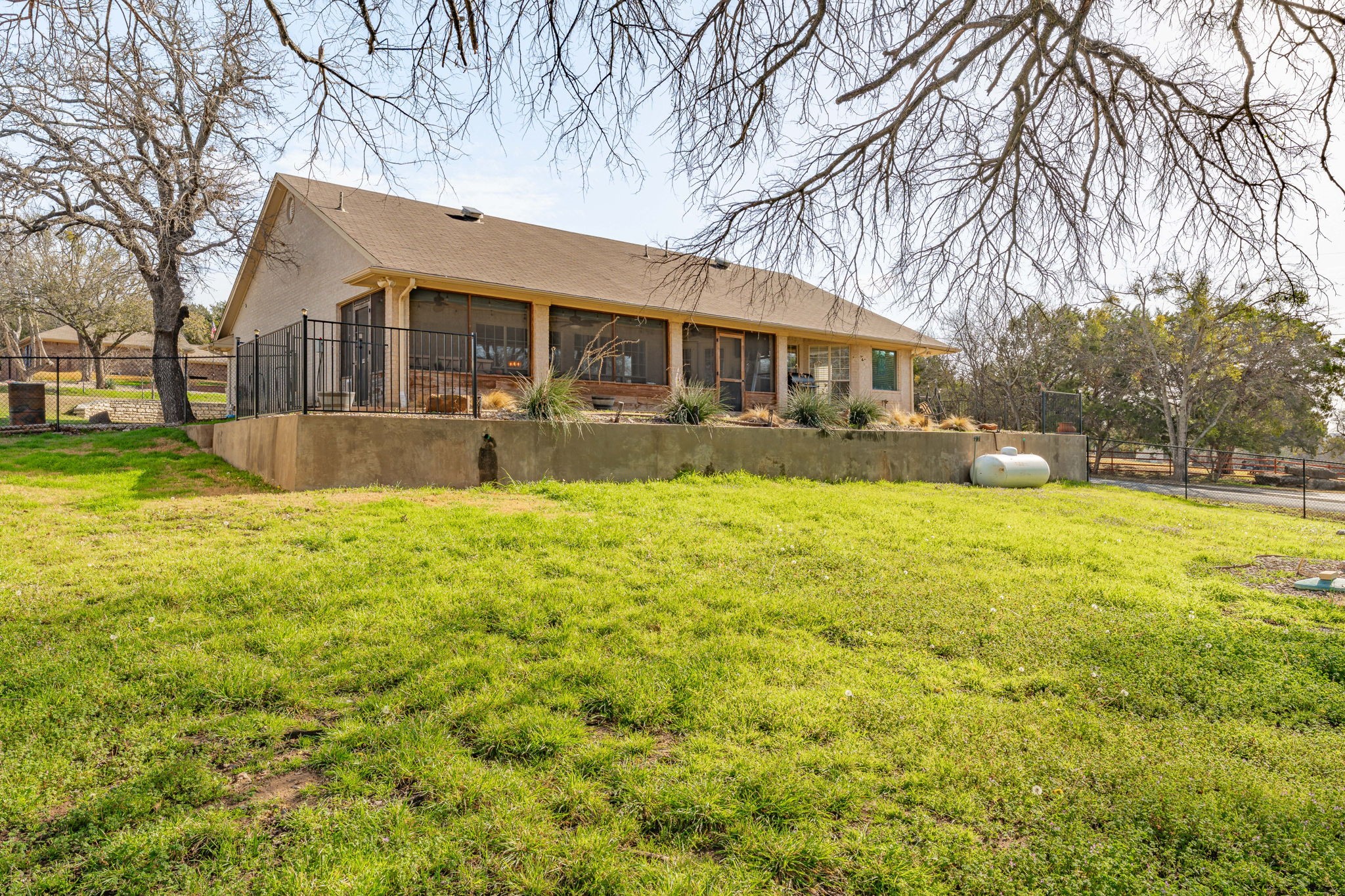 2700 Solar Court Granbury TX 76049