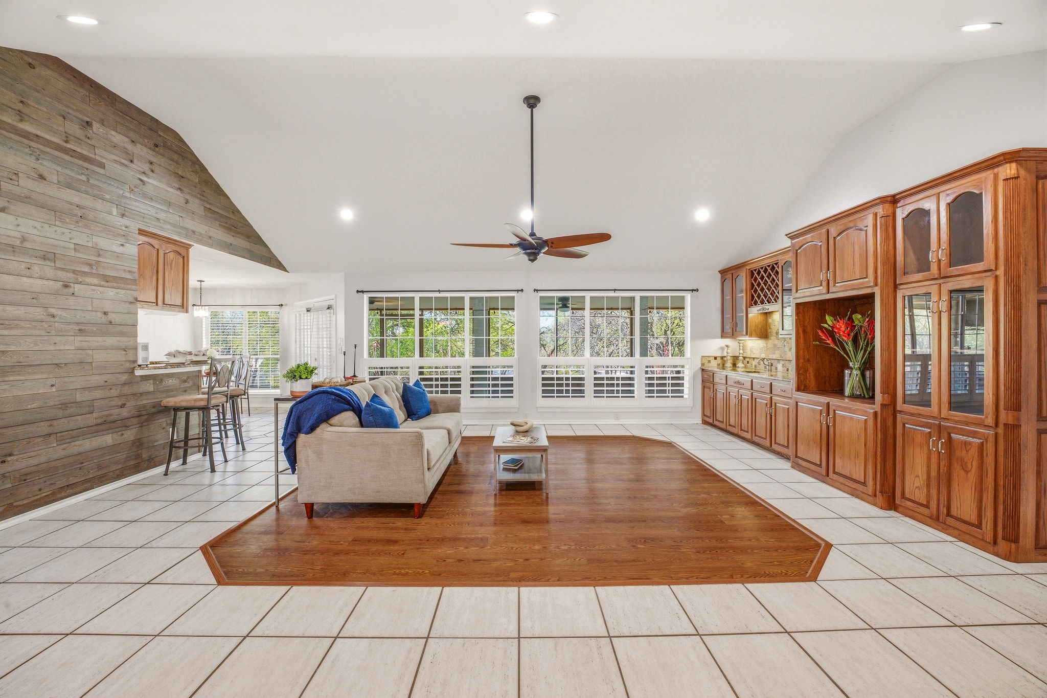 2700 Solar Court Granbury TX 76049