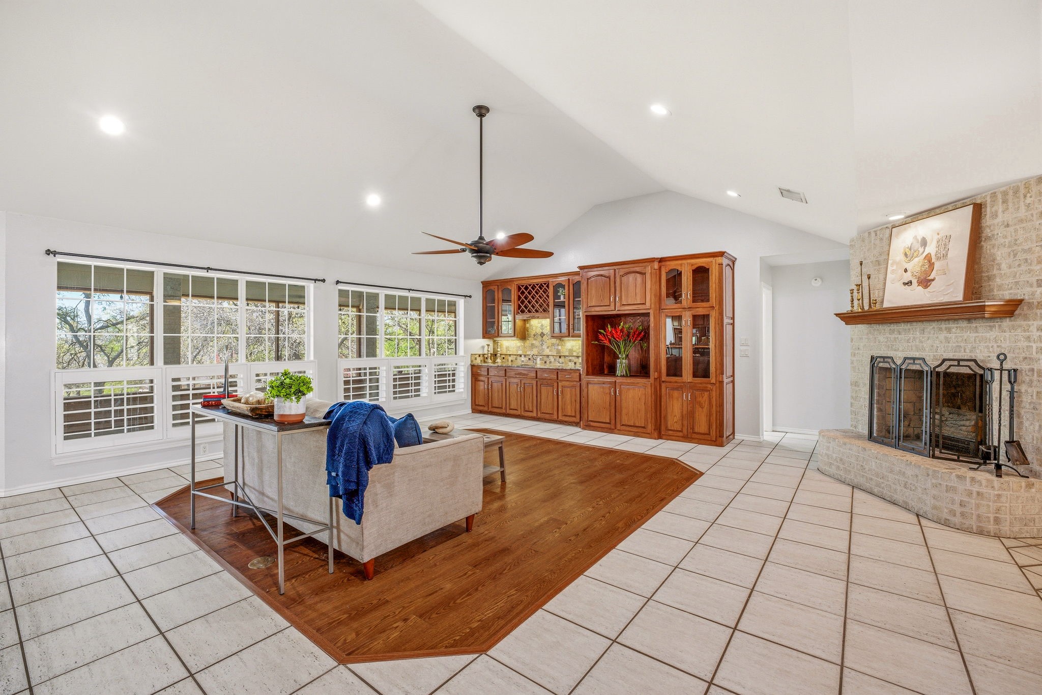 2700 Solar Court Granbury TX 76049