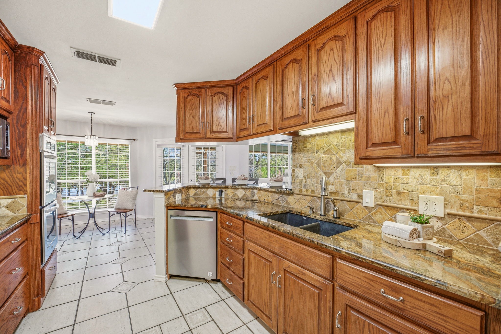 2700 Solar Court Granbury TX 76049