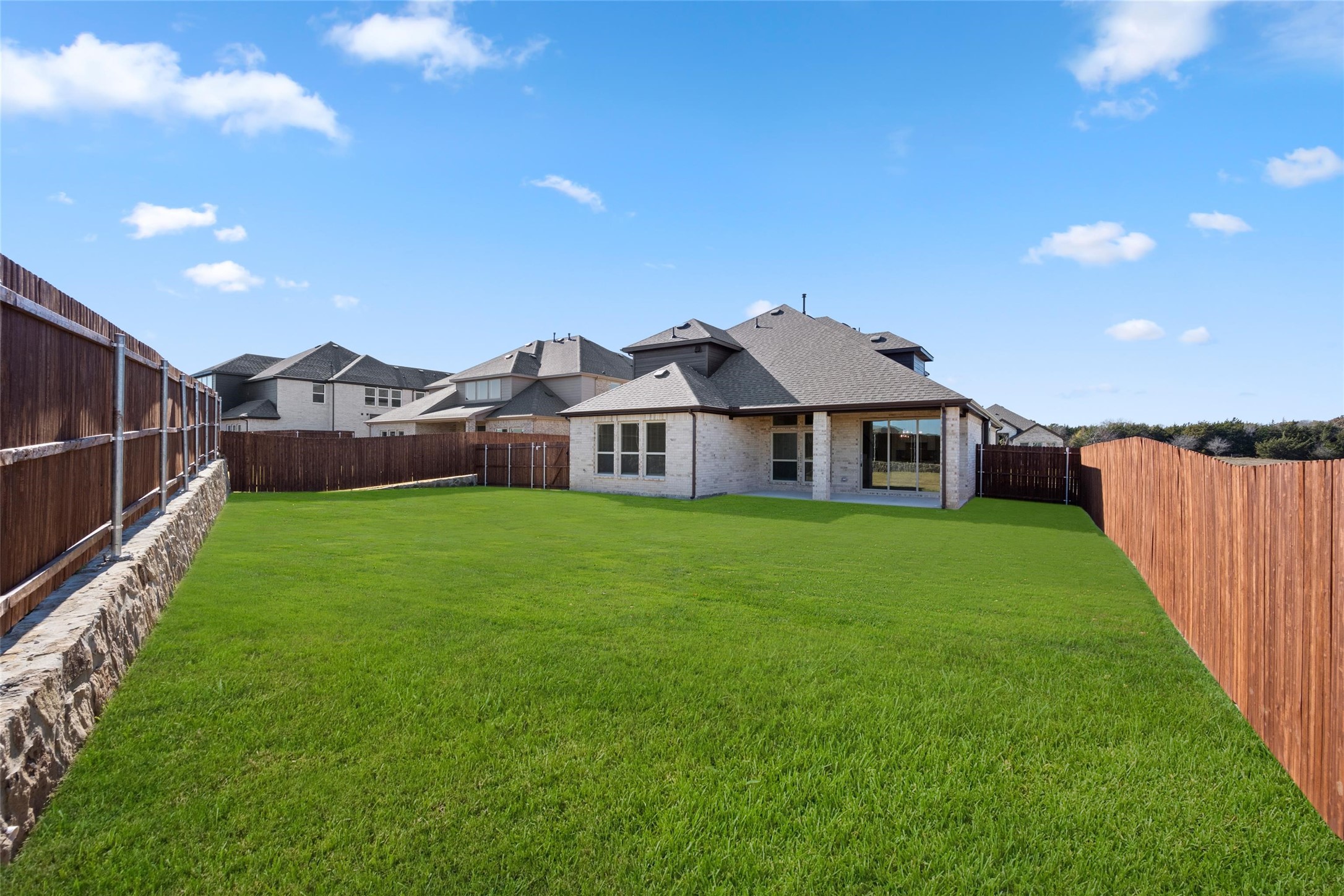 1814 River Hills Court Midlothian TX 76065