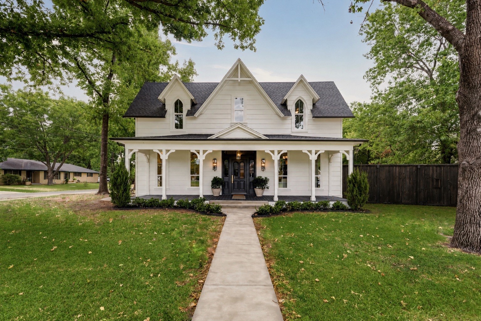 300 E Division Street Pilot Point TX 76258