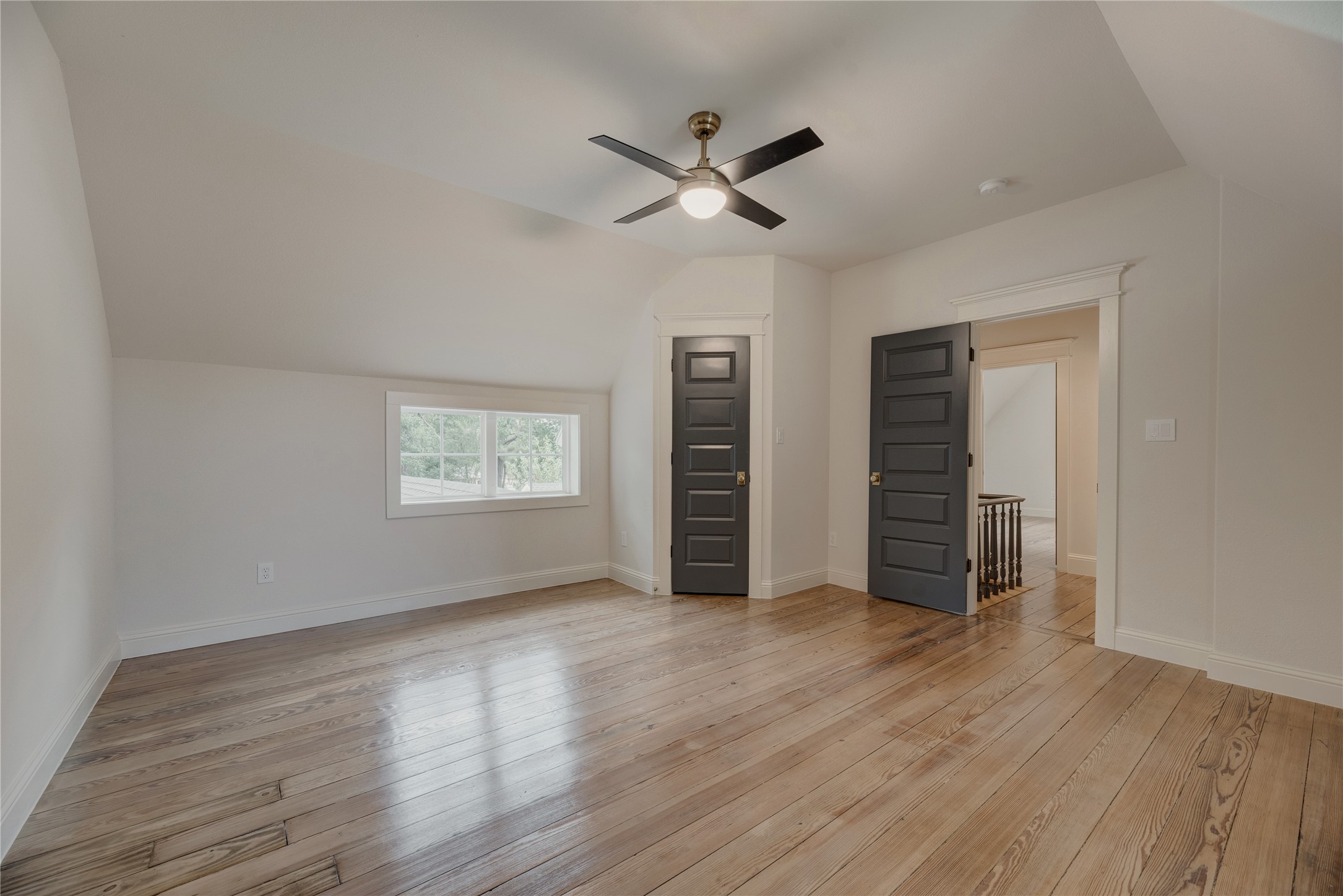 300 E Division Street Pilot Point TX 76258