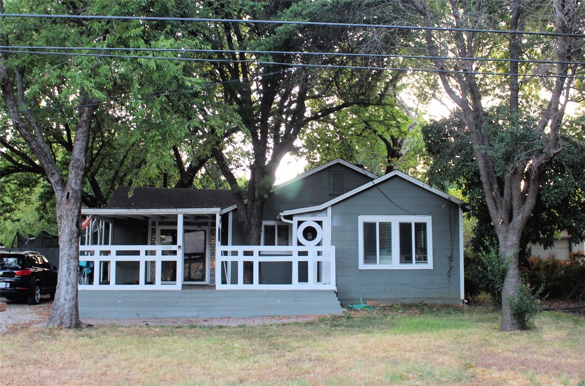 510 S Church Street Pilot Point TX 76258