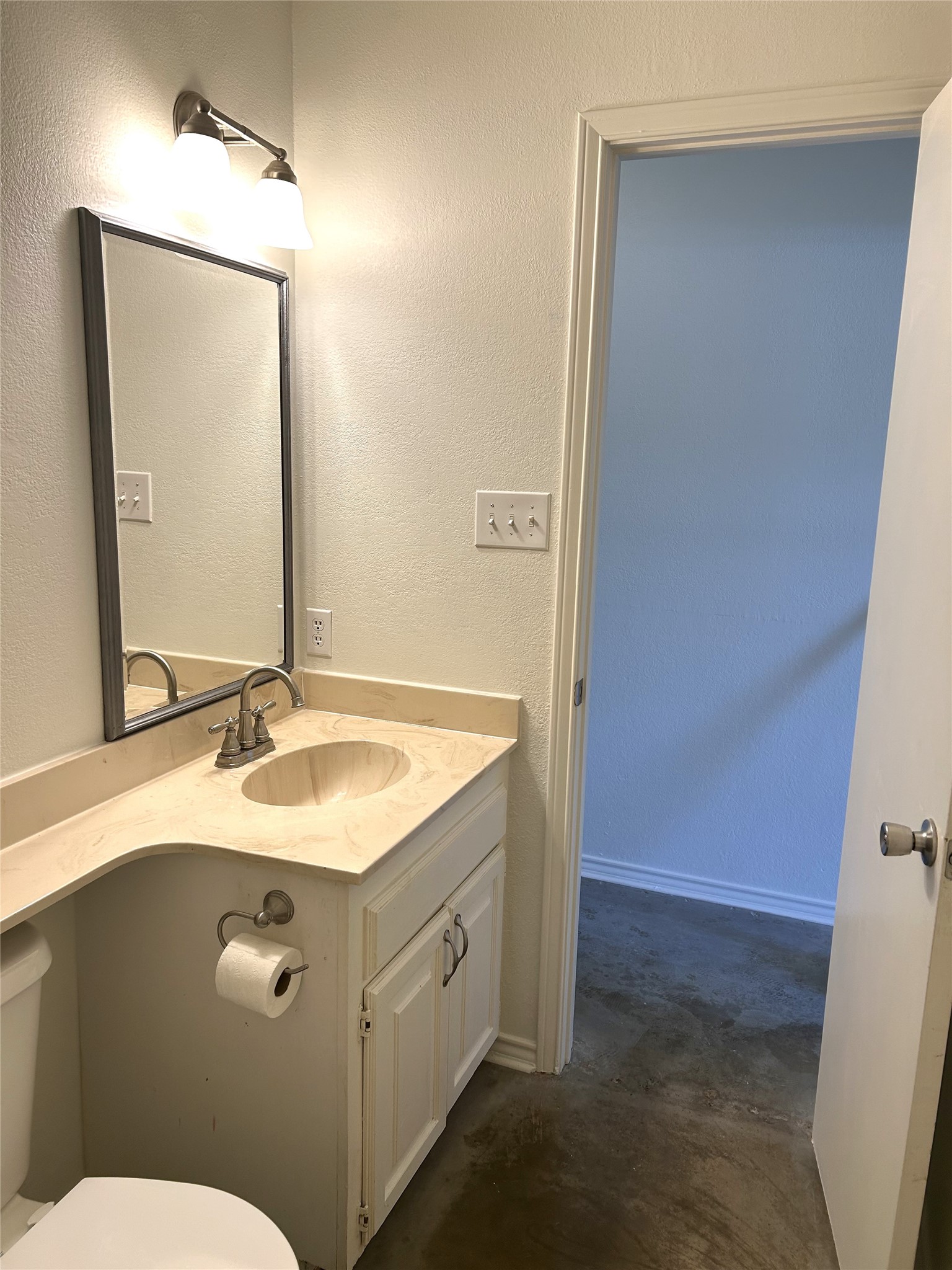 1104 Meadow Drive Athens TX 75751
