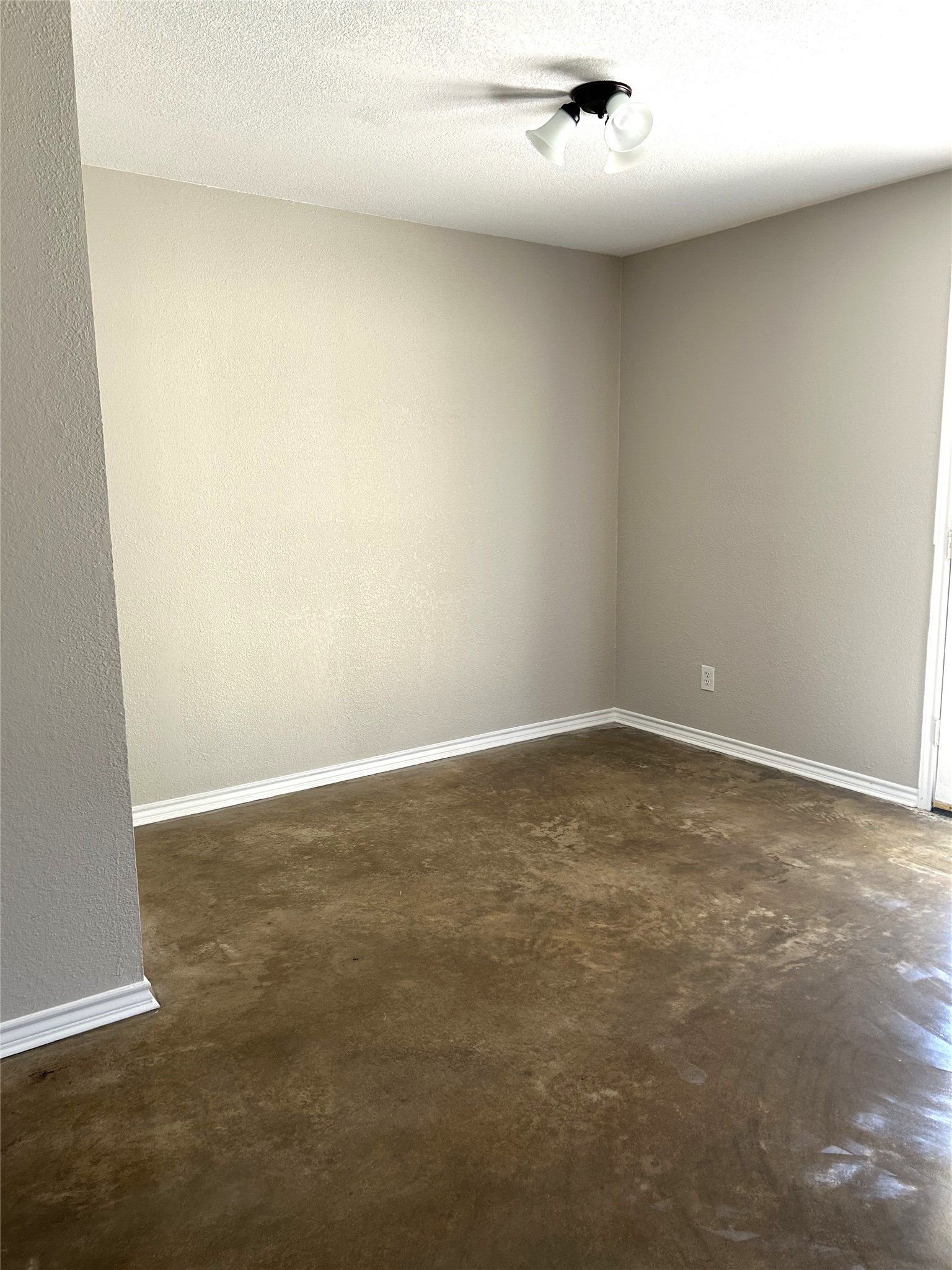 1104 Meadow Drive Athens TX 75751
