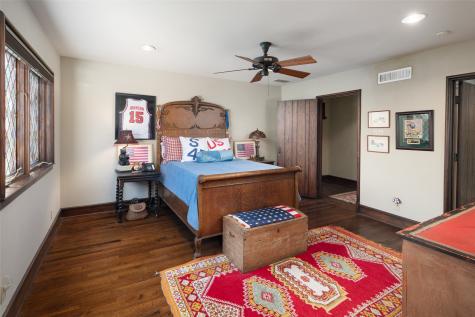 5106 Deloache Avenue Dallas TX 75220