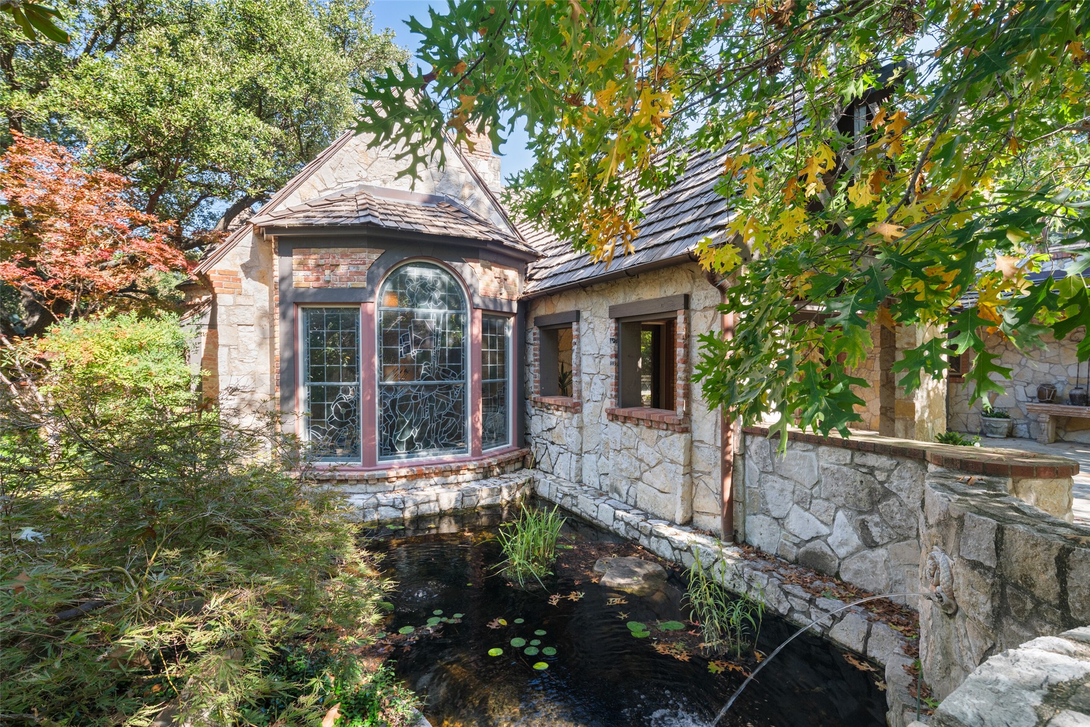 5106 Deloache Avenue Dallas TX 75220