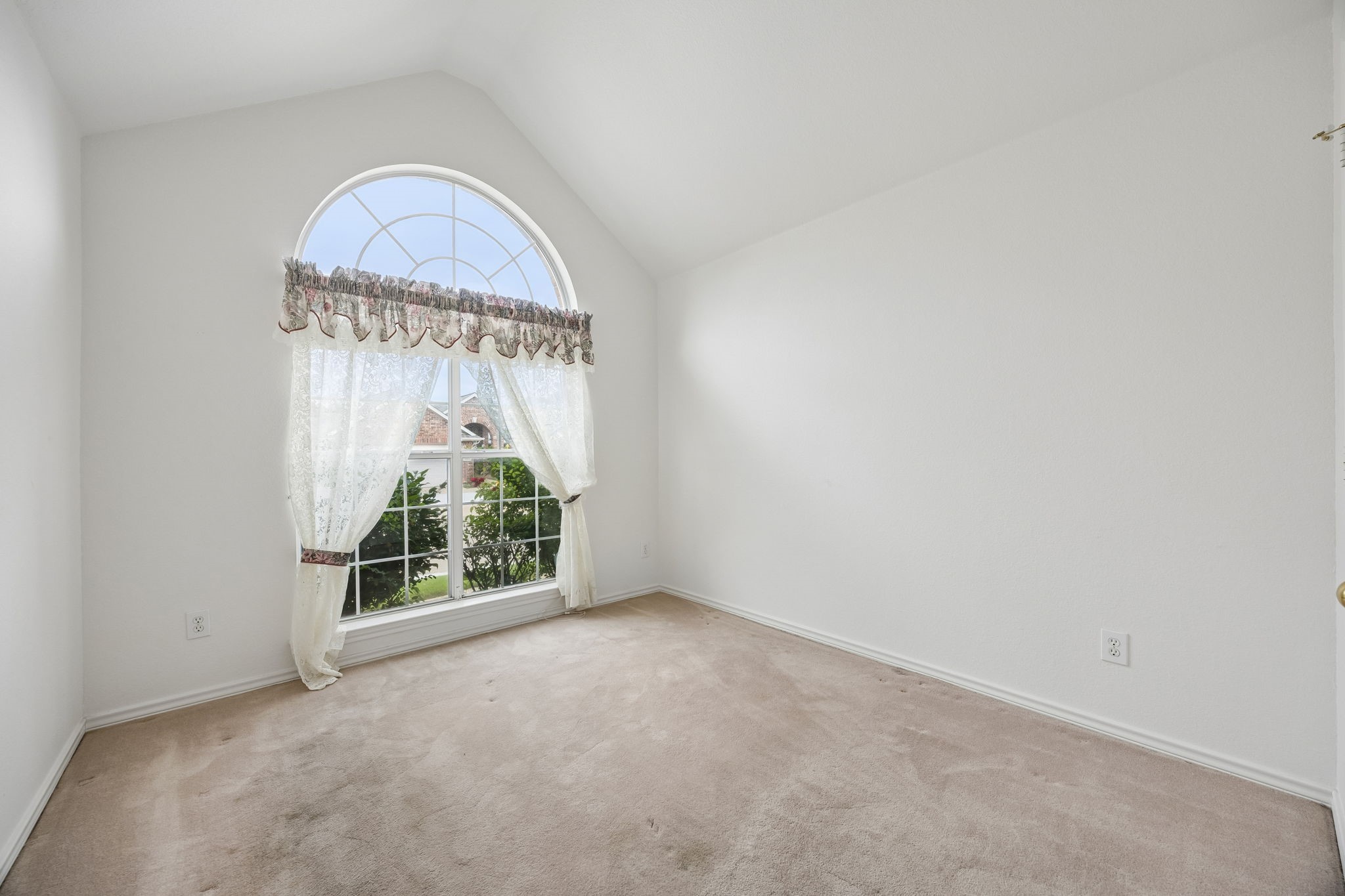 2232 Wembley Wood Lane Bedford TX 76022