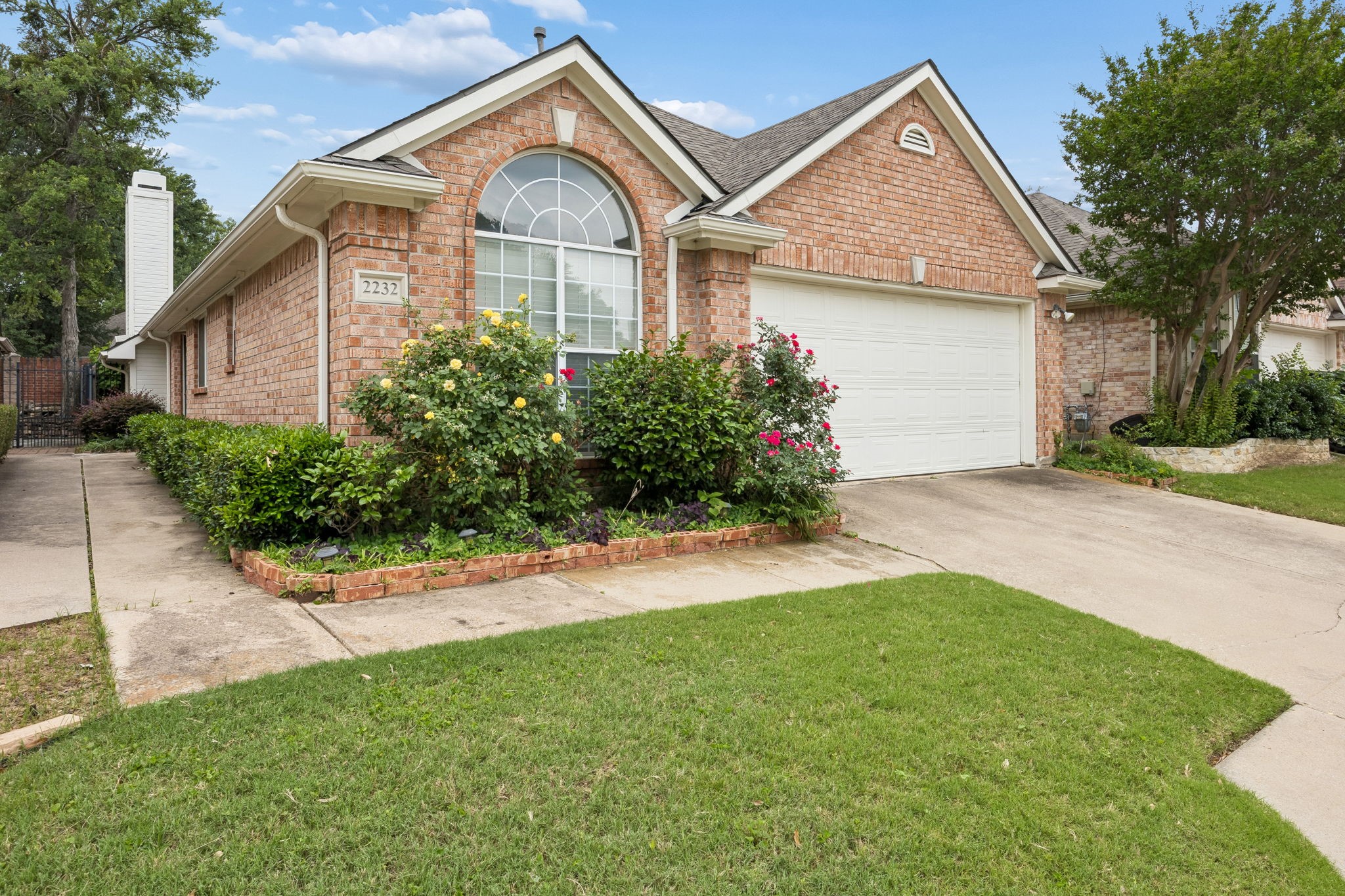 2232 Wembley Wood Lane Bedford TX 76022