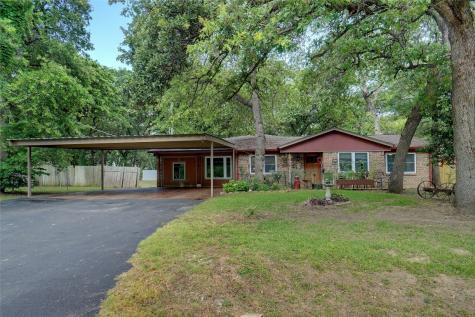 13919 Briarwood Road Azle TX 76020