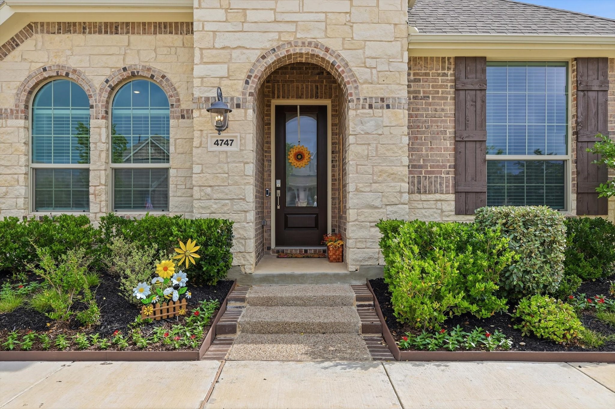 4747 Kings Garden Parkway Arlington TX 76005