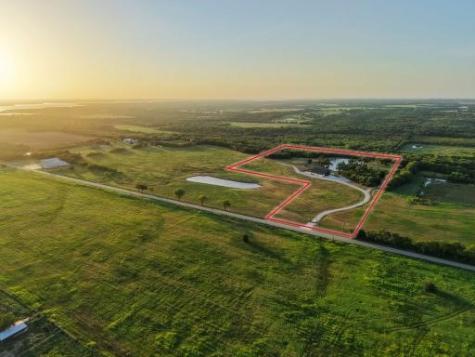 4251 Refuge Road Sherman TX 75092