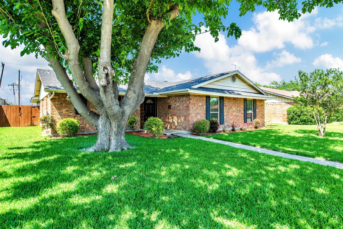 3321 Latham Drive Garland TX 75044