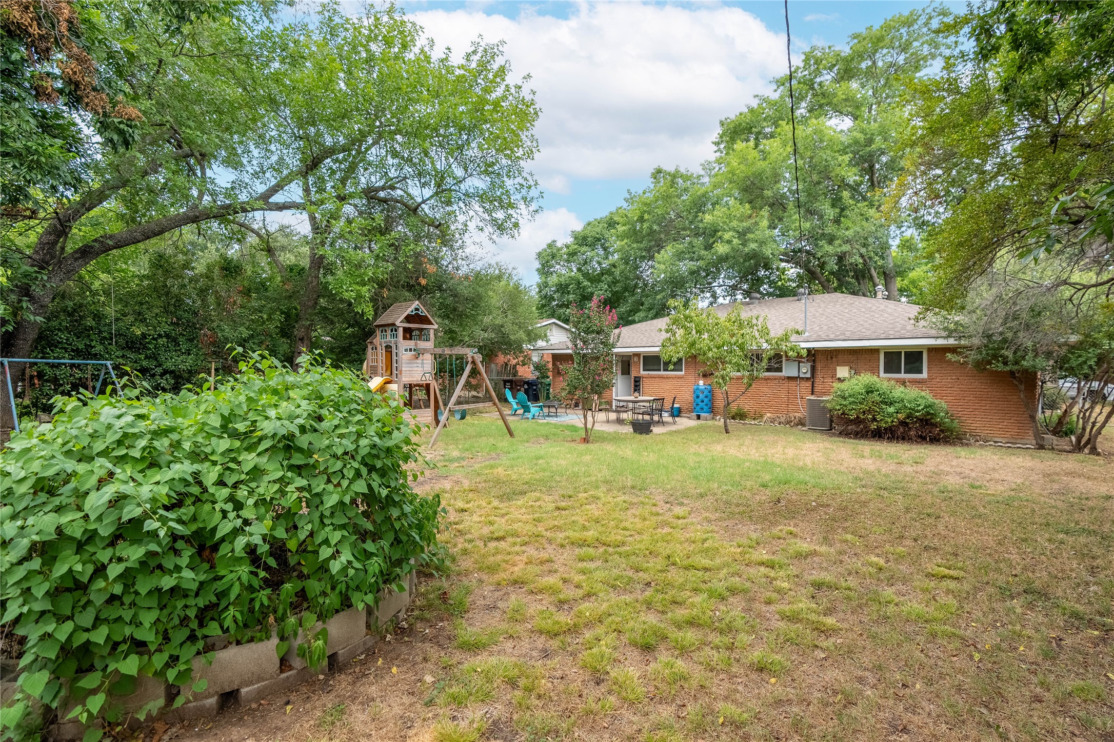 1709 Cordell Street Denton TX 76201