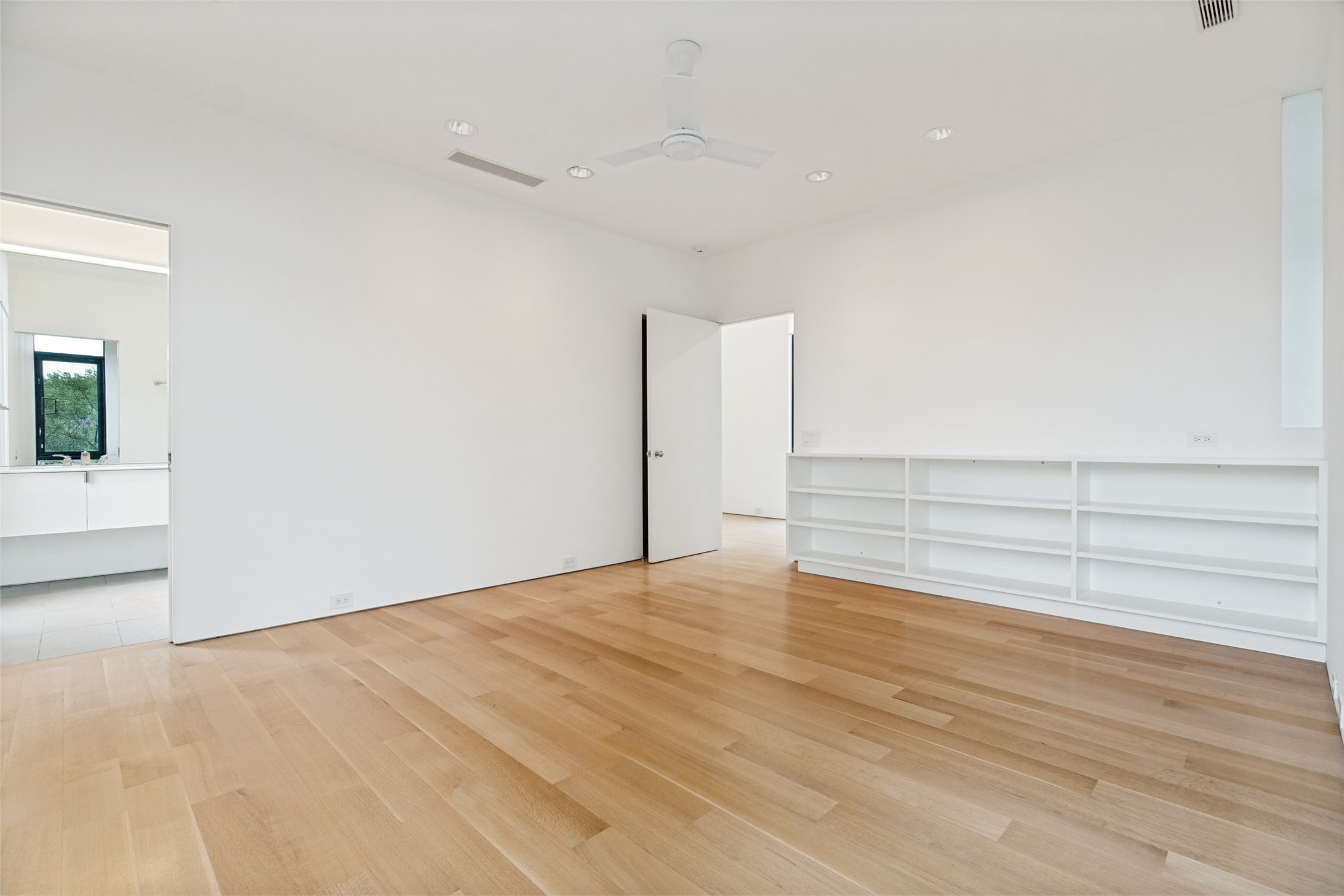 1810 Bermuda Street Dallas TX 75214