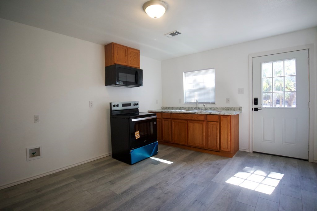 14192 Campfire Circle Log Cabin TX 75148
