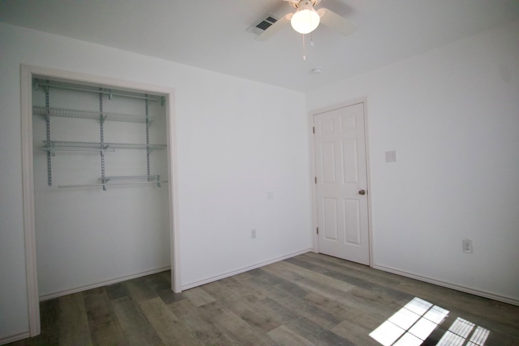 14192 Campfire Circle Log Cabin TX 75148
