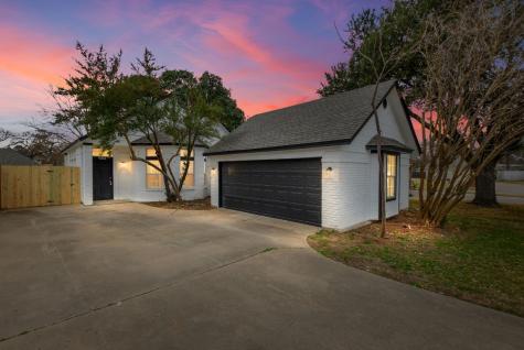 2404 Park Crest Court Irving TX 75060