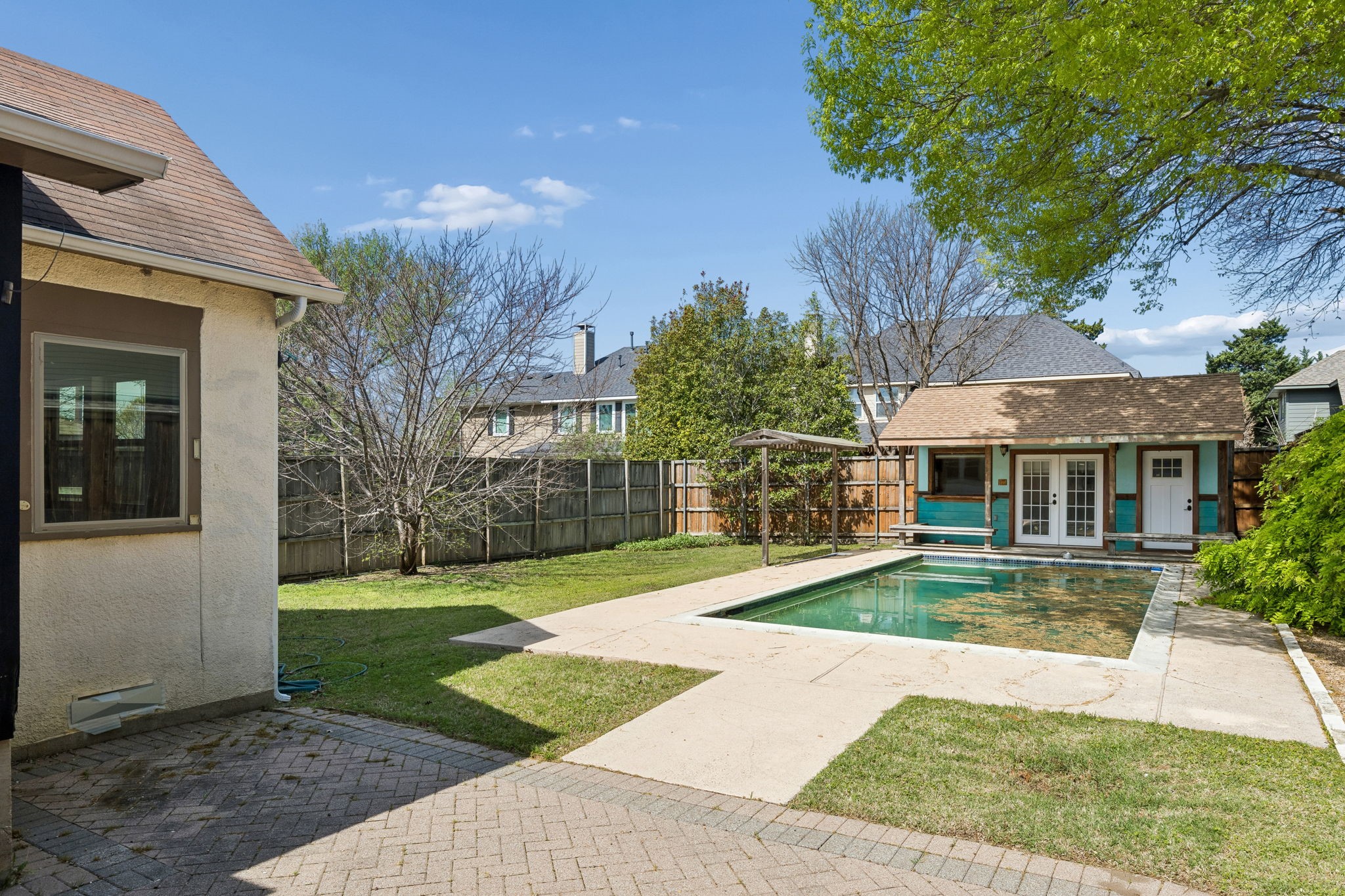 8015 Eagle Trail Dallas TX 75238