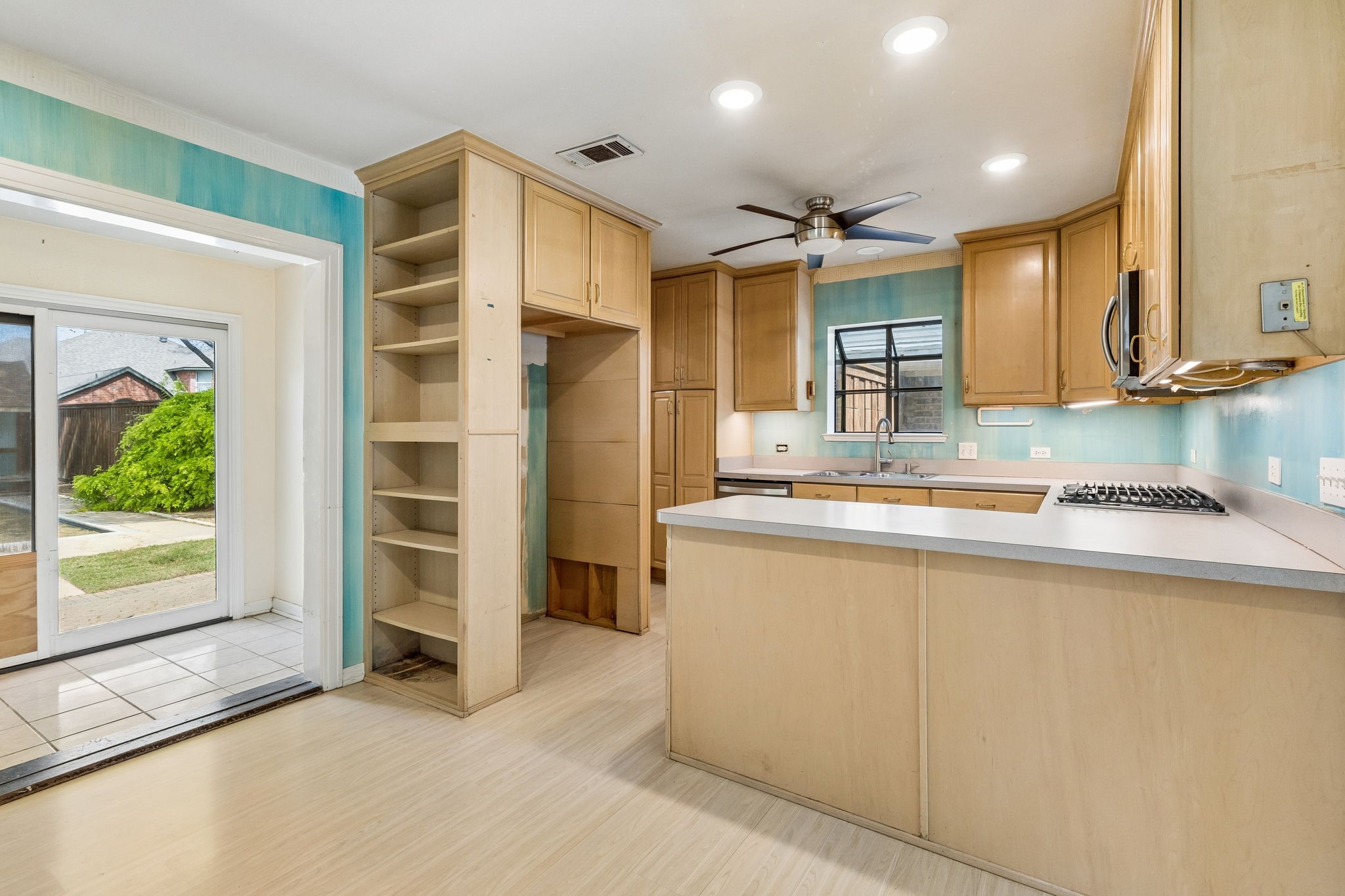 8015 Eagle Trail Dallas TX 75238
