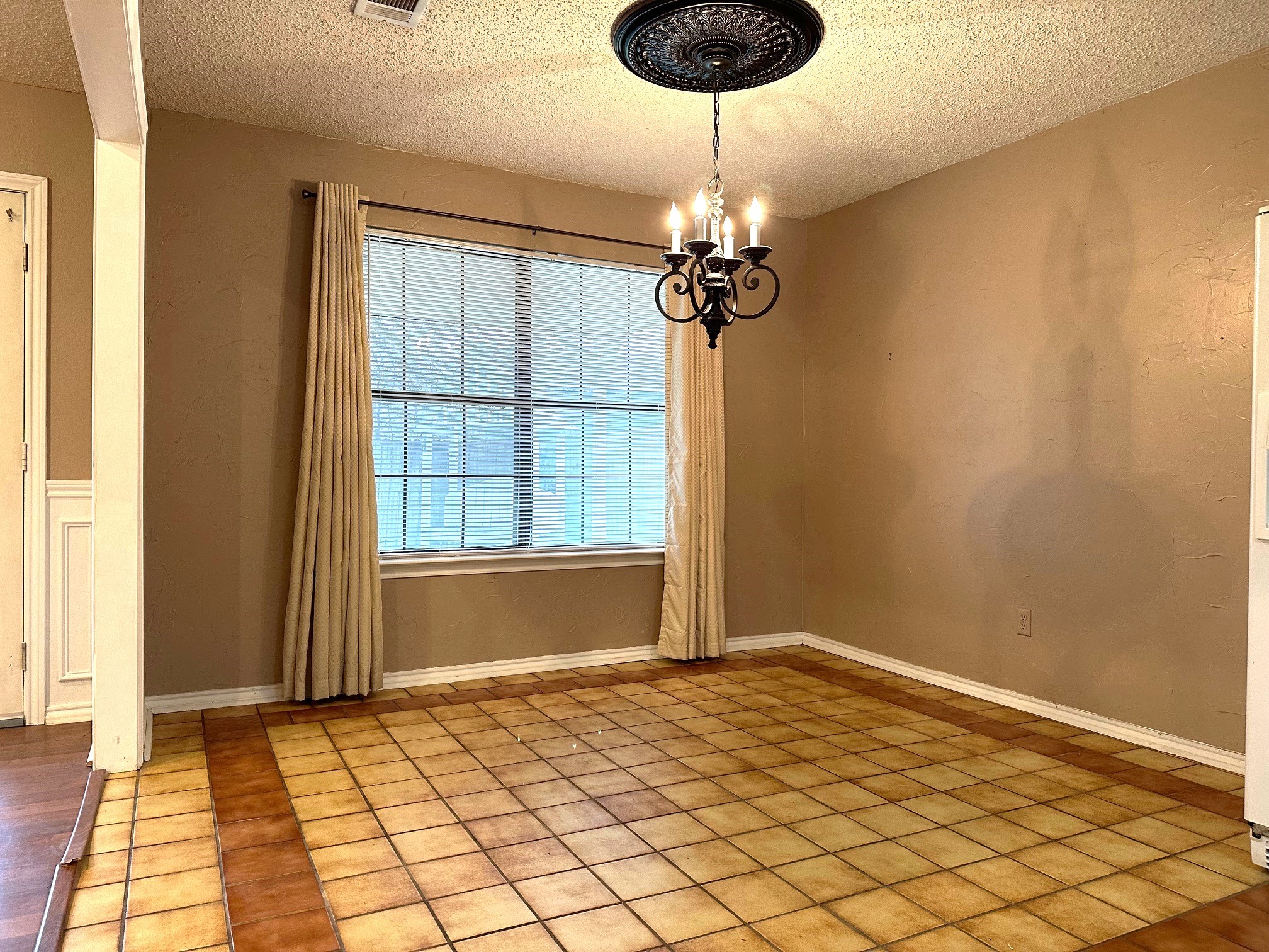 1020 Lincoln Drive Sulphur Springs TX 75482