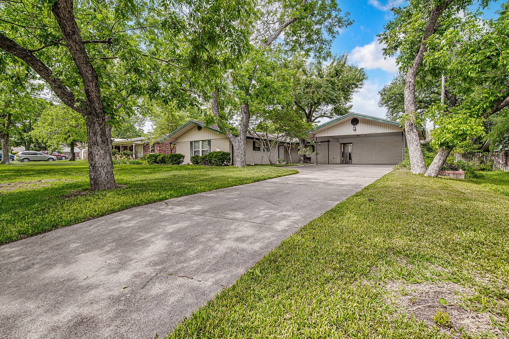 1628 Jenson Road Fort Worth TX 76112