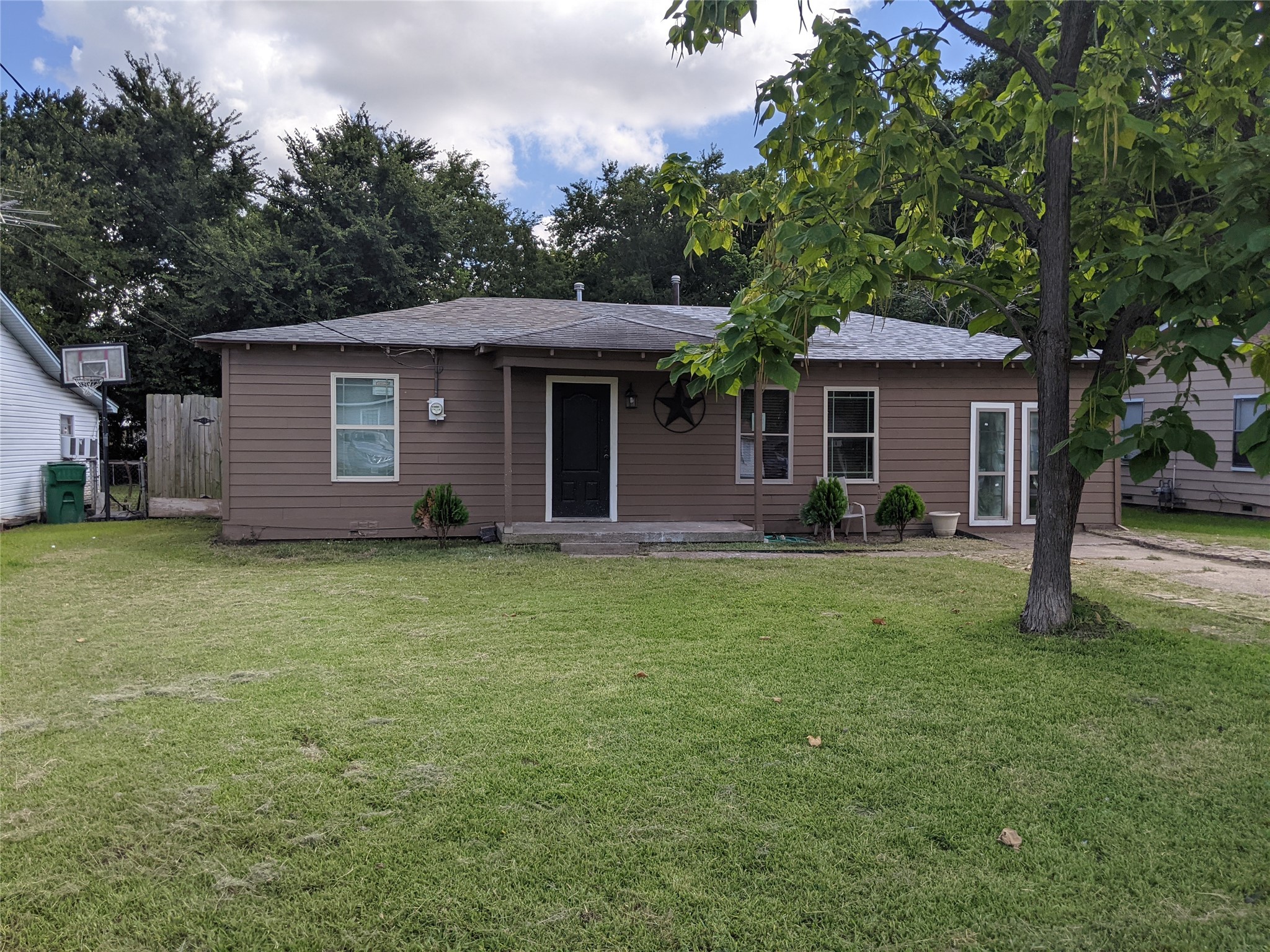 310 Lois Drive Wilmer TX 75172