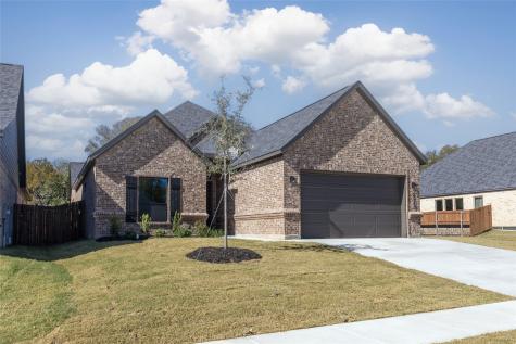 903 Boston Lane River Oaks TX 76114