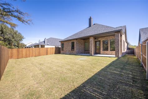 903 Boston Lane River Oaks TX 76114