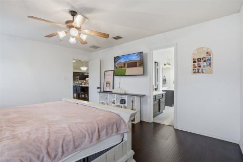 4800 Topaz Lane Granbury TX 76049
