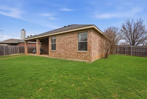 4800 Topaz Lane Granbury TX 76049