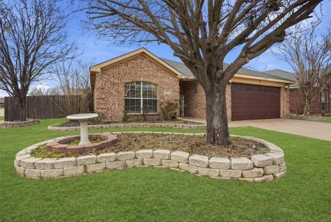 4800 Topaz Lane Granbury TX 76049