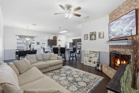 4800 Topaz Lane Granbury TX 76049