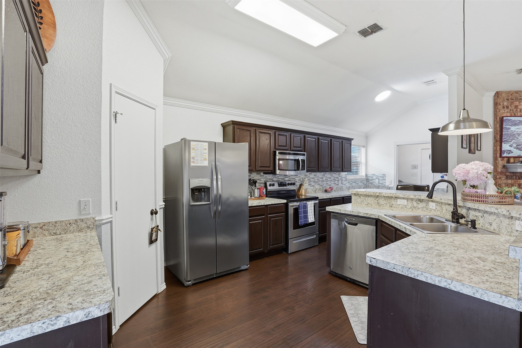 4800 Topaz Lane Granbury TX 76049