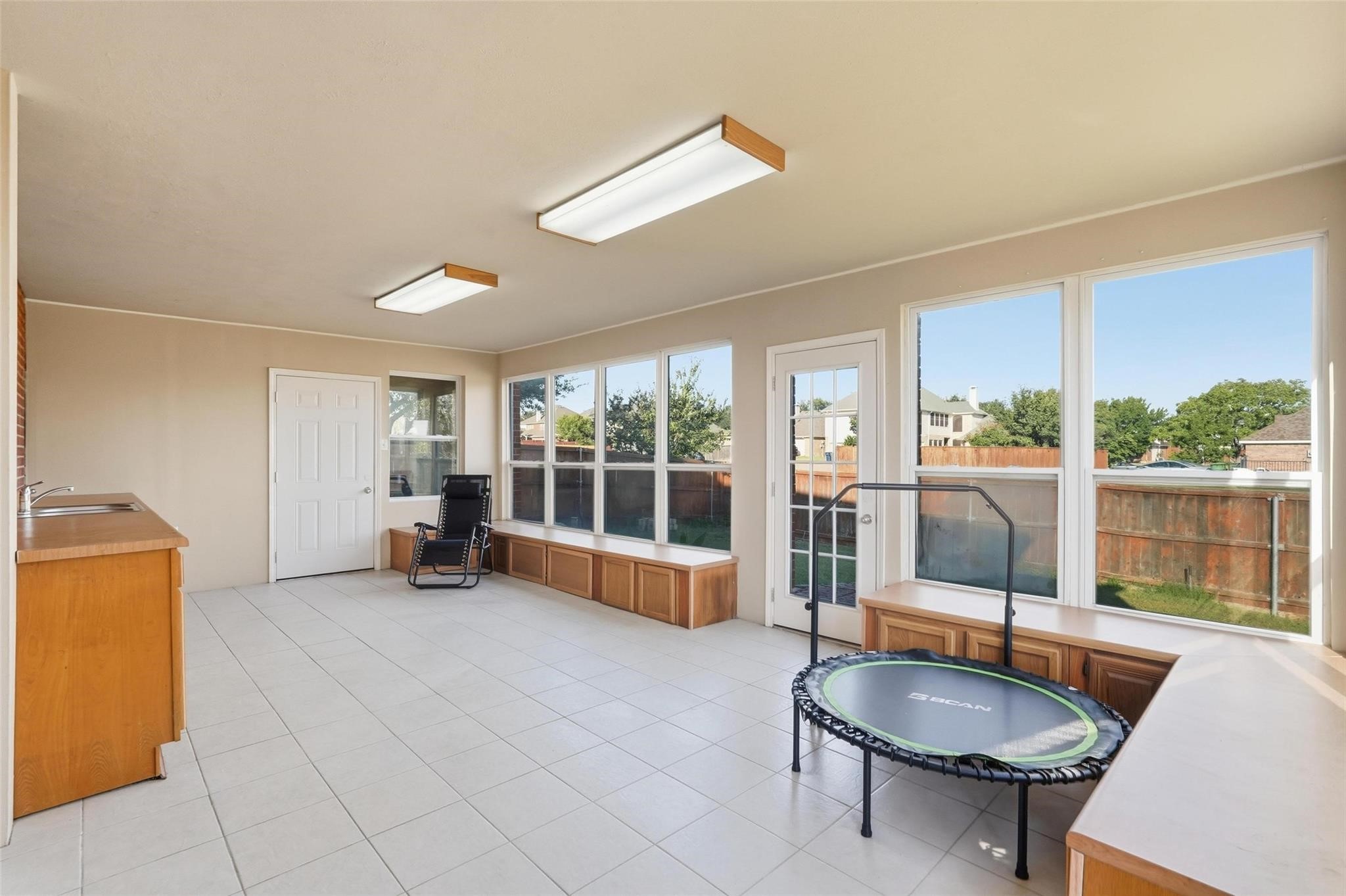 1401 Springside Drive Garland TX 75043