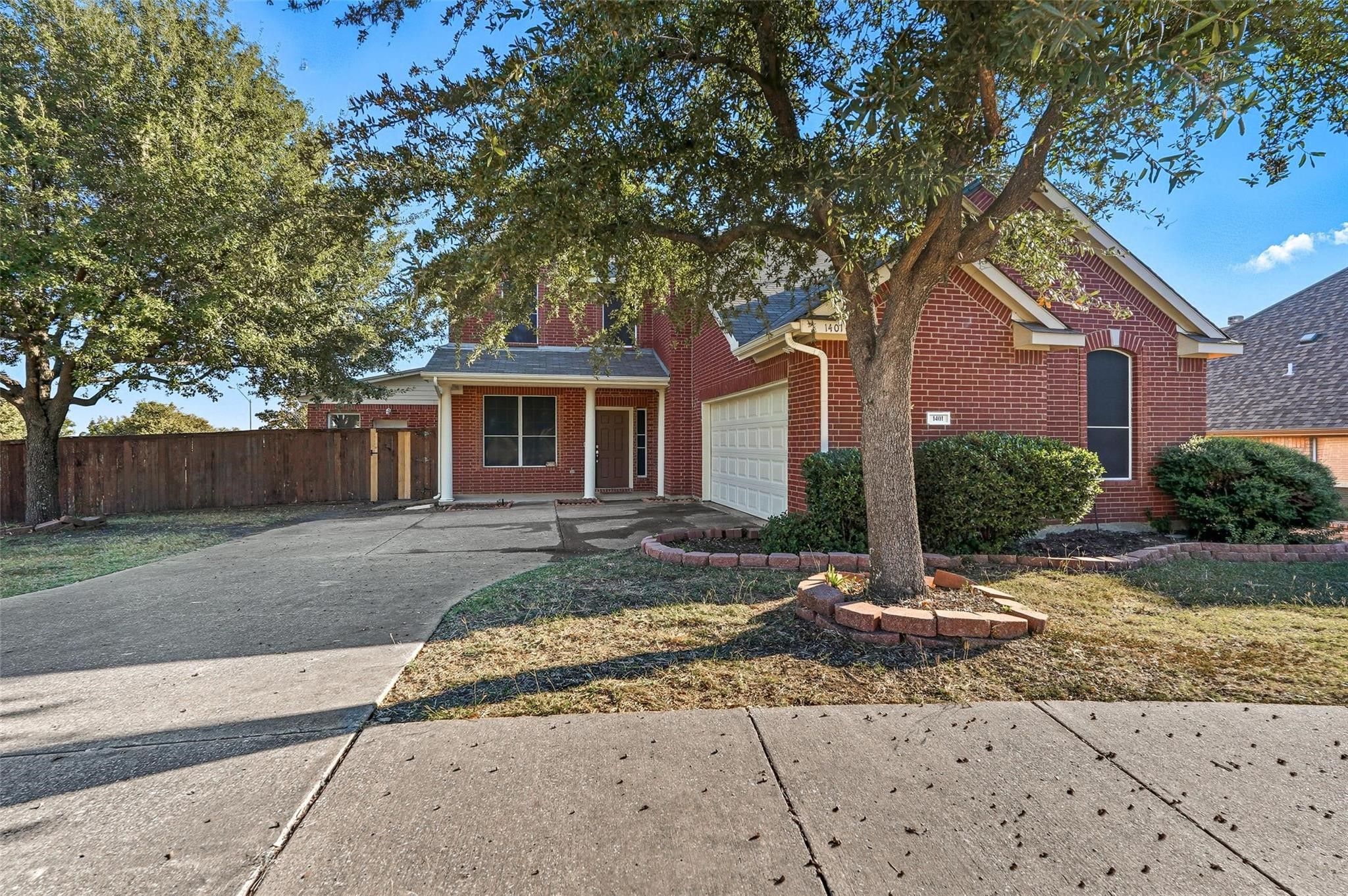 1401 Springside Drive Garland TX 75043