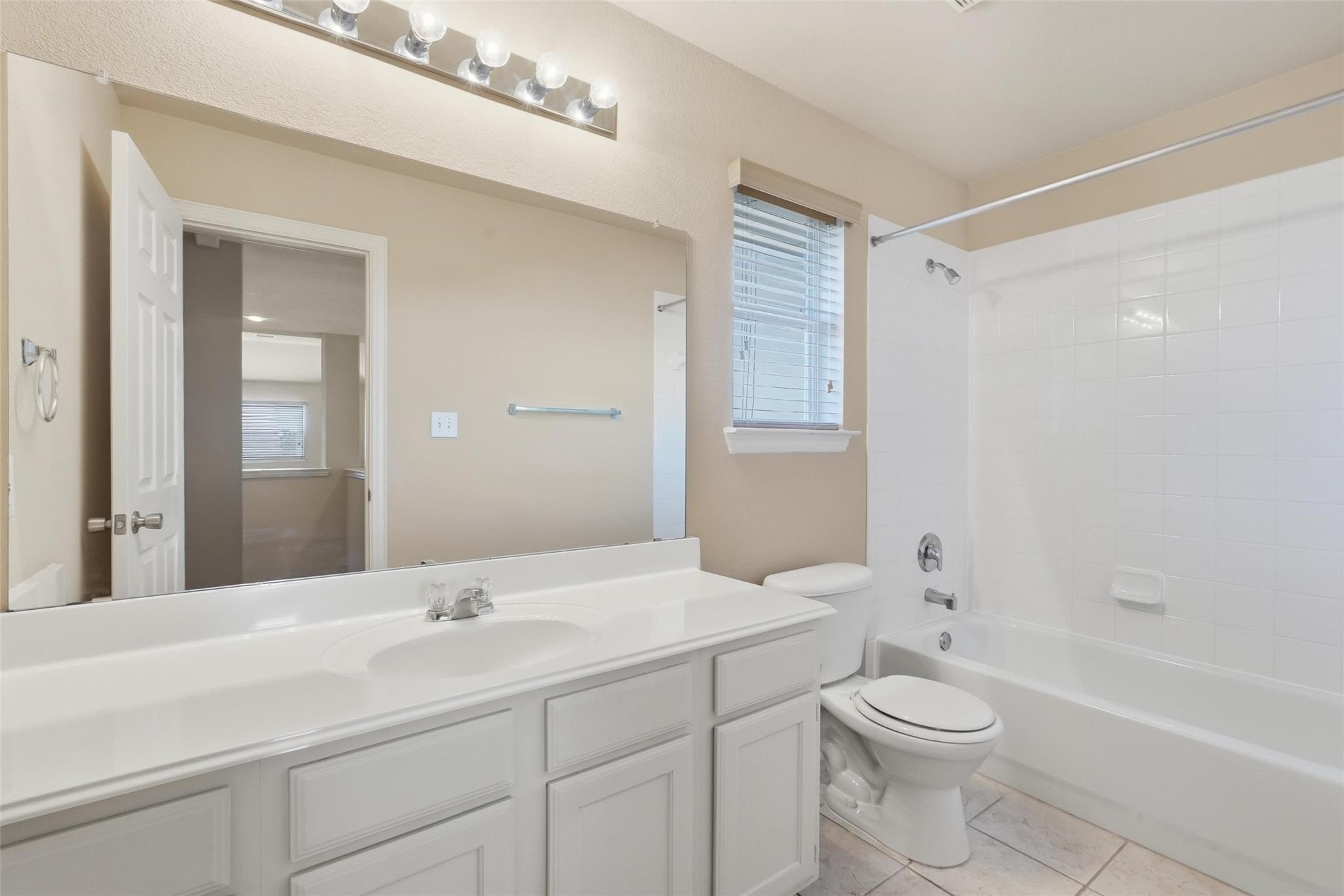 1401 Springside Drive Garland TX 75043