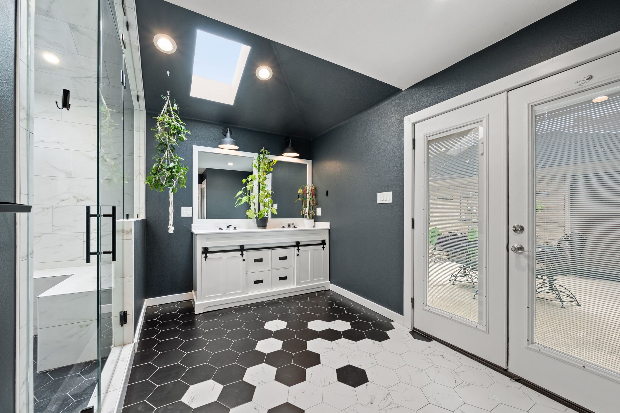 4306 Three Oaks Drive Arlington TX 76016