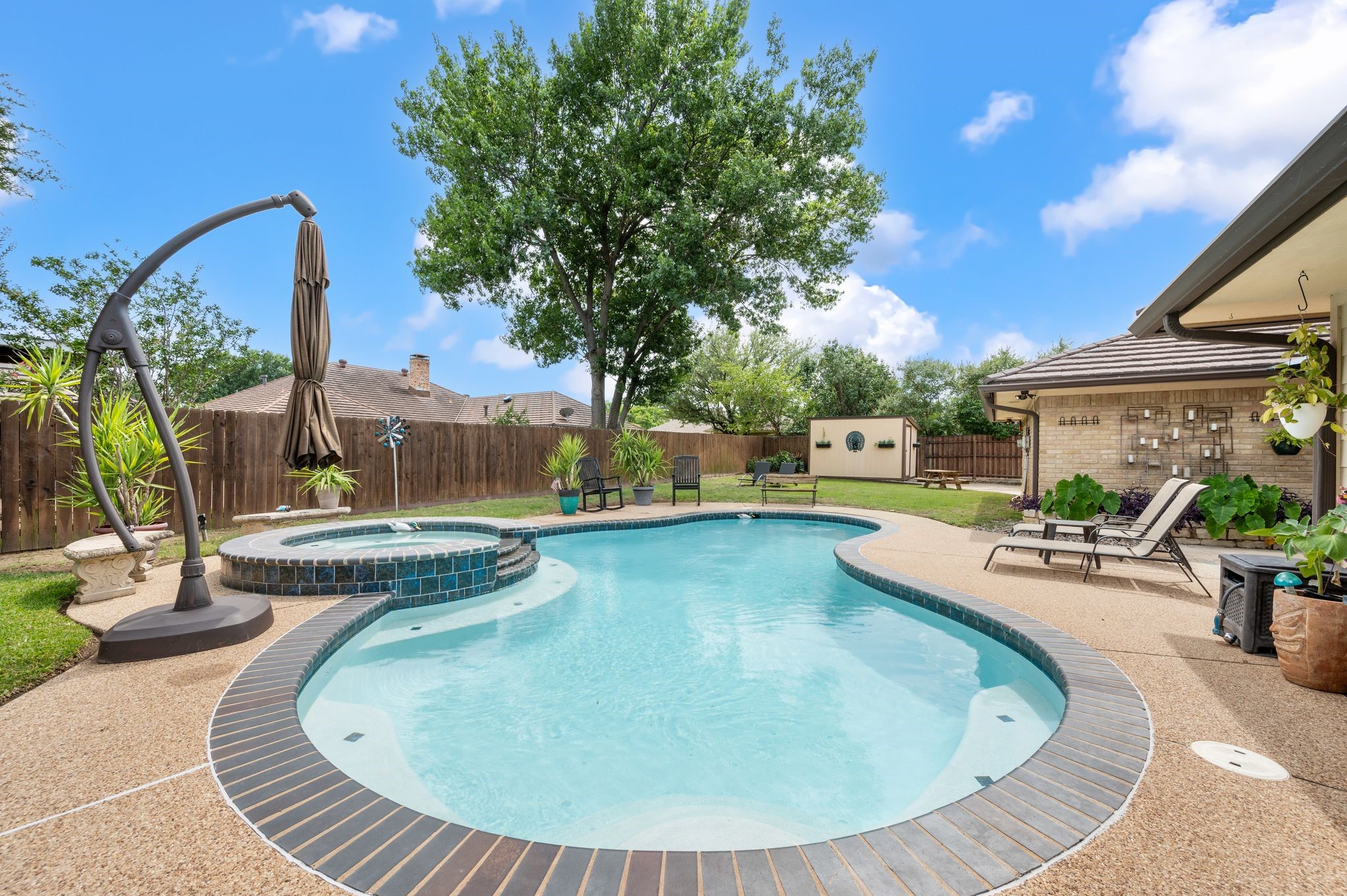 4306 Three Oaks Drive Arlington TX 76016