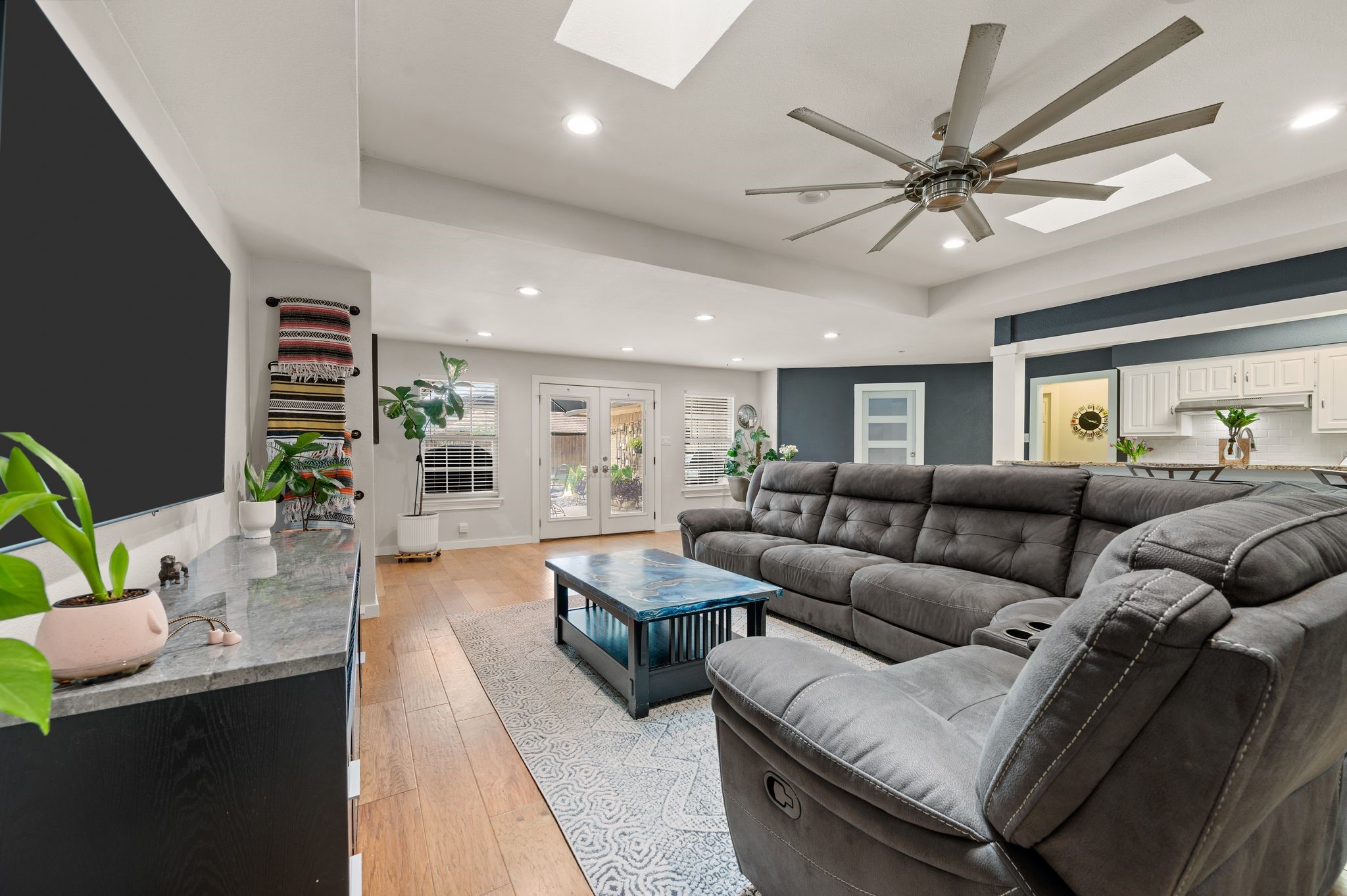 4306 Three Oaks Drive Arlington TX 76016